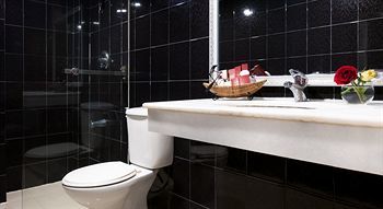 Saga Hotel Ho Chi Minh City Exterior photo